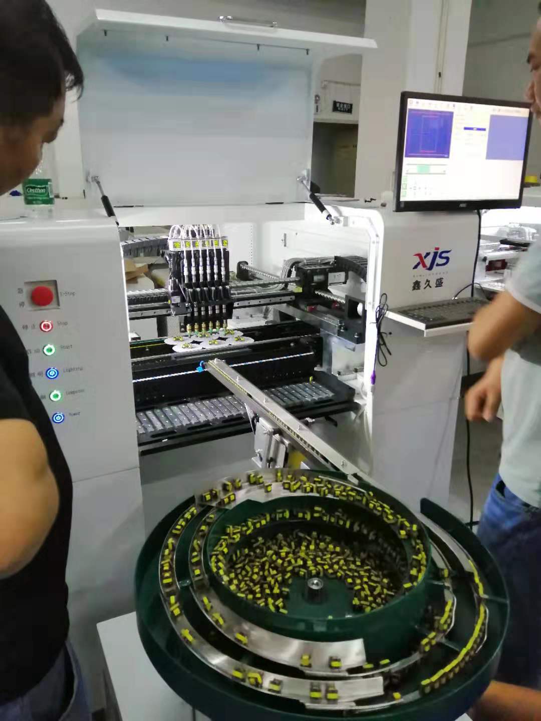 DOB線性貼片機